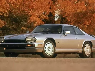 The Enduring Appeal of the 1993 Jaguar XJR-S