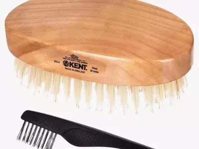 The Ultimate Guide to Selecting the Perfect Beard Brush