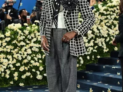 The Enduring Appeal of Loafers: Style Icons and Modern Interpretations
