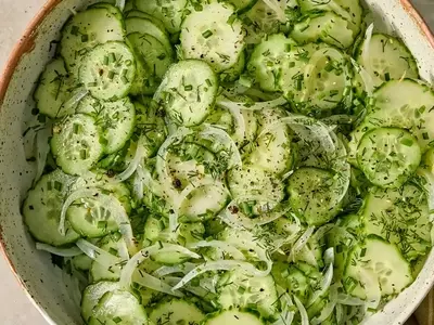 Marinated Cucumber Salad: A Refreshing and Healthy Side Dish