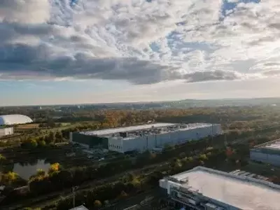 Data Center Expansion Ignites Political Debates as Midterm Elections Loom