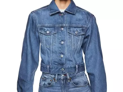 Victoria Beckham Partners with Gap for a New Collection