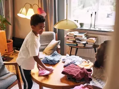 The Ongoing Debate: Do Children Still Contribute to Household Tasks?
