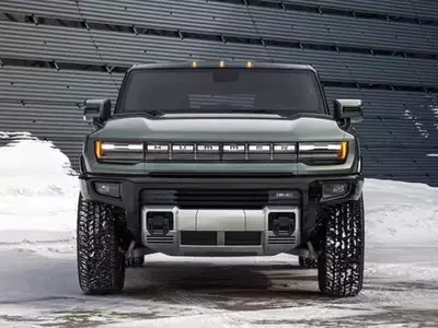 GM Halts Next-Gen Electric Truck Development Amid Shifting Market