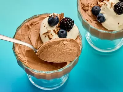 Cottage Cheese Chocolate Mousse: A Three-Ingredient Delight