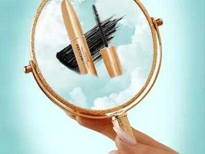 The Ultimate Mascara: A Beauty Editor's Top Pick