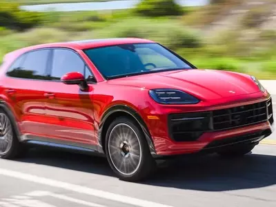 2027 Porsche Cayenne / Cayenne Coupe: Performance, Luxury, and Versatility