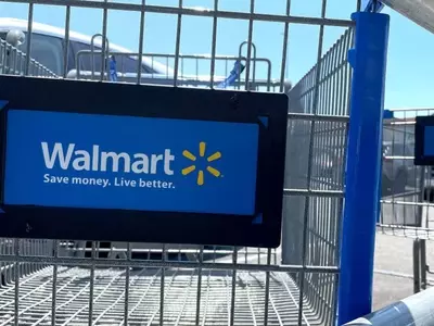 Walmart Offering Significant Discount on Reliable Car Jump Starter