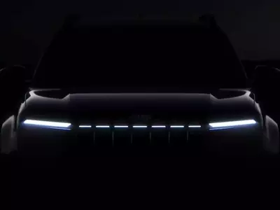 Jeep's Smallest SUV Teases a New Illuminated Grille