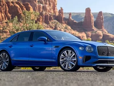 2027 Bentley Flying Spur: A Luxurious Powerhouse