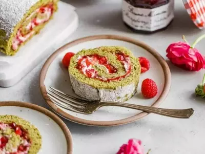 Twelve Exquisite Desserts to Delight Mothers on Their Special Day