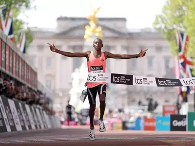 Marathon Mania: Brands Battle for Dominance in a Booming Market