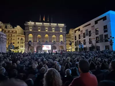 Celebración de la Fiesta de la Rosa en Castellón: Tradición y Melodía