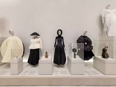 Metropolitan Museum's 'Costume Art' Exhibition Redefines Mannequin Representation