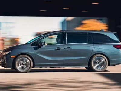 Honda and Acura Delay Next-Generation Models Amidst EV Strategy Shift