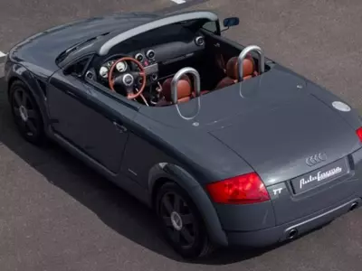 Autoforma Reimagines Audi TT Roadster as 1995 Concept Art