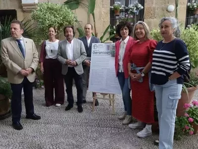 La Esencia Floral de Córdoba: Un Legado Vivo de Geranios Tradicionales