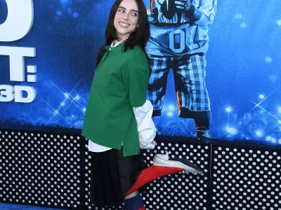 Billie Eilish's Signature Style Shines at Concert Film Premiere