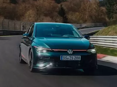Volkswagen Golf GTI Edition 50 Sets New Nürburgring Record