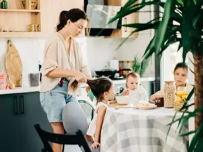 Friendship Fatigue Among Modern Mothers