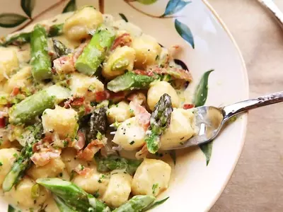Rapid Ricotta Gnocchi with Spring Asparagus and Prosciutto Cream