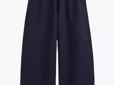 The Ultimate Guide to Comfortable and Stylish Travel Pants