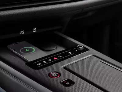 Audi's Shift Away from Piano Black Trim: A Design Evolution