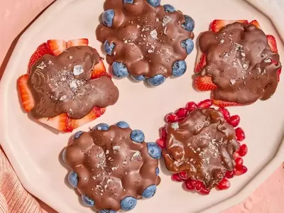 Simple Chocolate Fruit Bark: A Two-Ingredient Delight