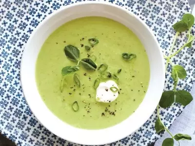 Velvety Sweet Pea Soup: A Culinary Delight