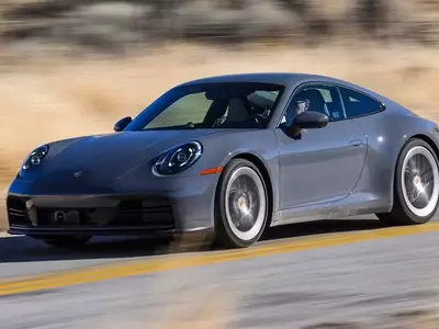 2027 Porsche 911: A Comprehensive Review