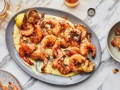 Effortless Skillet Shrimp Fajitas: A Quick and Flavorful Meal