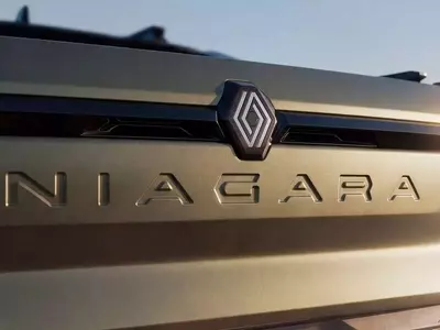 Renault Niagara Pickup Truck Unveiled for Latin American Market