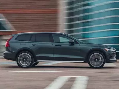 Volvo CEO Predicts Station Wagon Revival Amidst SUV Dominance