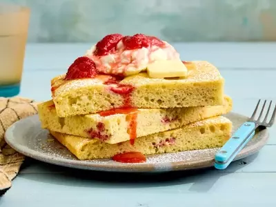 Sheet Pan Strawberry and Cream Pancakes: A Convenient Brunch Delight
