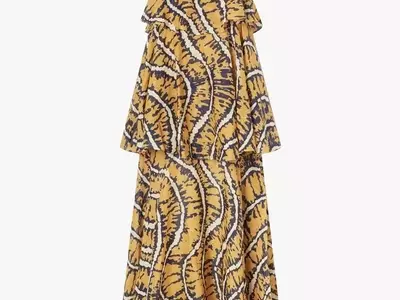 Your Ultimate Guide to Chic Vacation Dresses: From Daytime Excursions to Tropical Nights