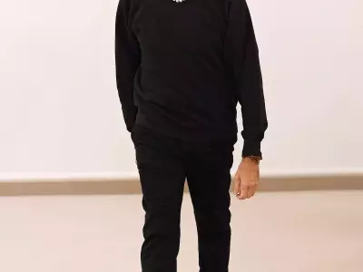 Giambattista Valli Reclaims Full Ownership of Fashion Brand from Artémis