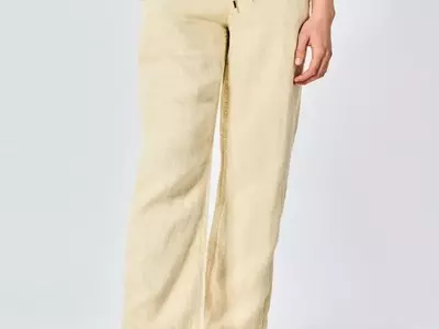 The Ultimate Guide to Men's Linen Pants: Style, Comfort, and Top Picks
