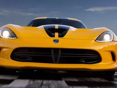 Dodge Unveils New Copperhead Sports Car as Viper Successor