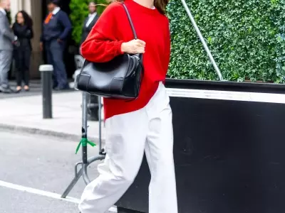 Daisy Edgar-Jones's Summer Style Guide