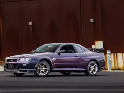 Rare 1999 Nissan Skyline GT-R V-Spec in Midnight Purple with Low Mileage Heads to Auction