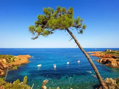 Exploring the Uncharted Beauty of the Var Coast: A Journey Beyond the Crowds