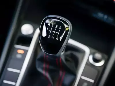 Volkswagen's Farewell to Manual Transmissions in the US Market