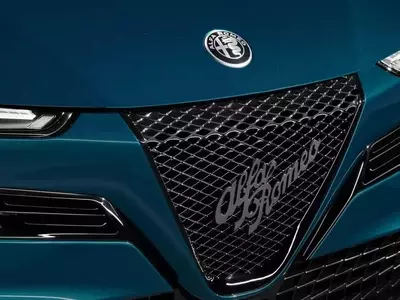 Alfa Romeo Announces New Hatchback Model with Gasoline Engine Options