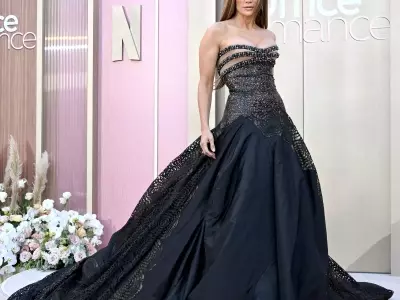 Celebrities Embrace Vintage Versace on the Red Carpet