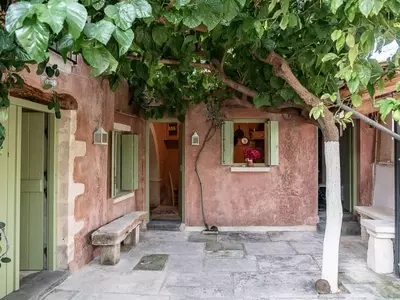 Crete's Hidden Gems: A Guide to the Island's Most Charming Airbnbs