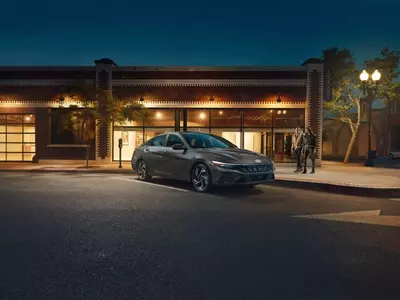 2026 Hyundai Elantra Hybrid Lease Offers Unbeatable Value