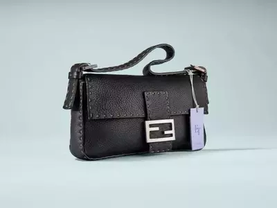 Elizabeth Taylor's Fendi Baguettes Up for Auction