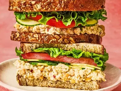 The Ultimate Chickpea and Cucumber Sandwich: A Quick & Healthy Delight