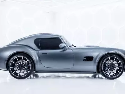 AC Cars Unveils the 720-hp Cobra GT Coupe, a British Icon Reborn