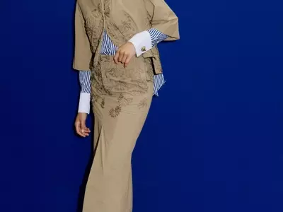 Veronica Beard Unveils Resort 2027 "Shape Shifter" Collection in Paris Debut